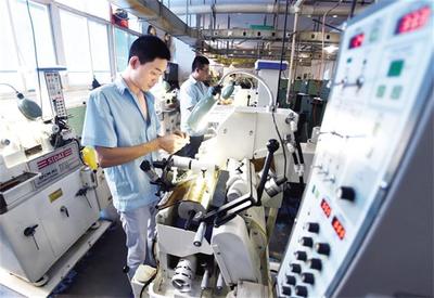 以優質營商環境為沃土，賦能光學鏡片加工產業高質量發展